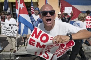 Exilio cubano teme perder a medio plazo sus beneficios migratorios en EE.UU.