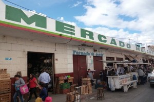 Exigen seguridad en mercado de Zitácuaro