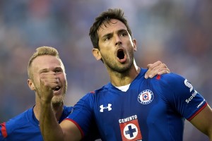 Olimpia reclama a Cruz Azul pago por Roque