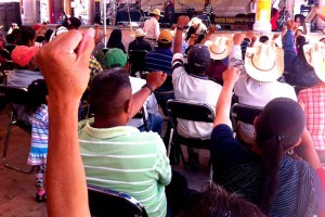 Piden reconocer elecciones comunales