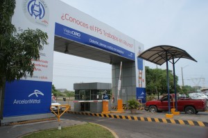 Aumento salarial evita huelga de Arcelor Mittal