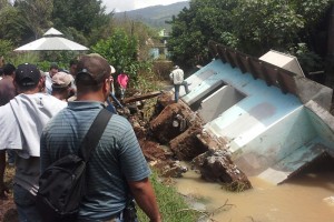 Continúa limpieza por el desbordamiento del río Los Reyes