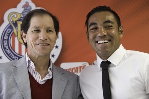 Marco Fabián también peleará descenso en Alemania