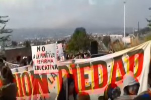 CNTE se manifiesta en La Piedad