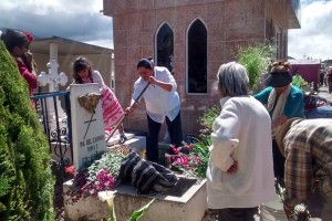 Duplican títulos de propiedad en panteón municipal