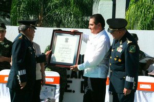 Silvano reconoce apoyo del Ejército Mexicano a Michoacán