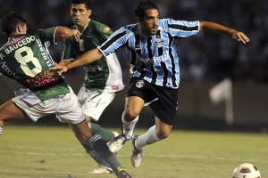 La Franja contrató al argentino Damián Escudero