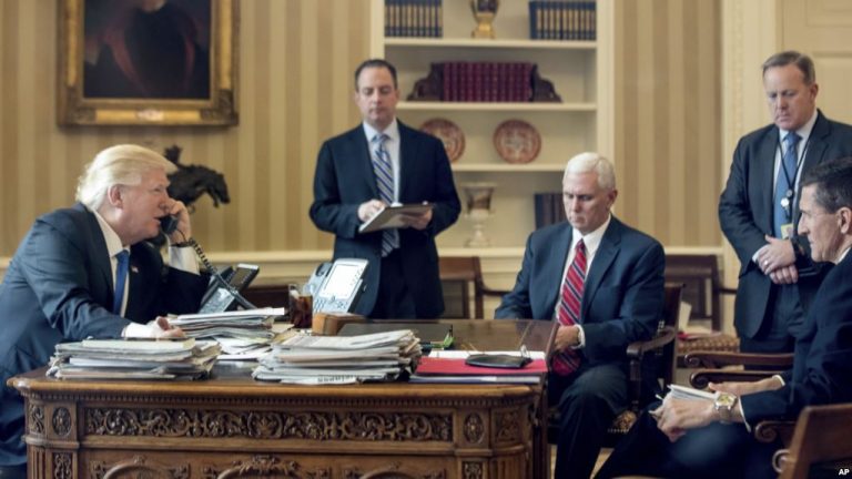 Persisten las dudas sobre relación entre Trump y Rusia