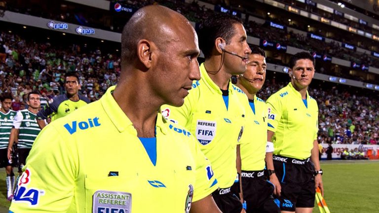 Exárbitro Urrea advierte posibles represalias contra el gremio