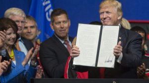 Cómo afectará a la innovación y a la tecnología el cambio de Trump a la visa H-1B para profesionales calificados