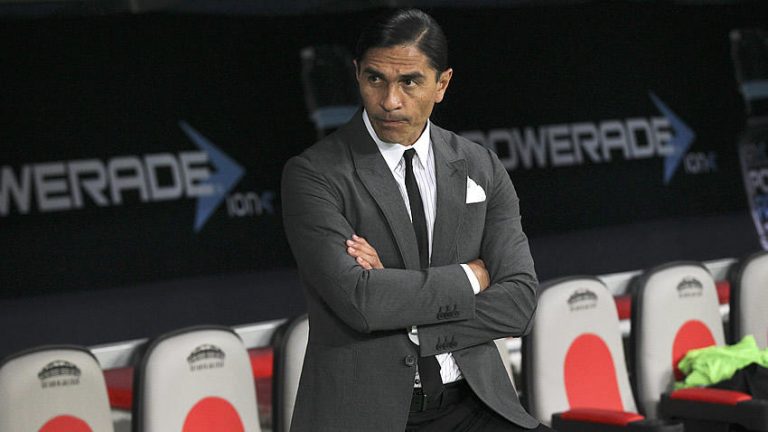 Bienvenida la crítica; hasta mi mamá me dice cosas: Palencia