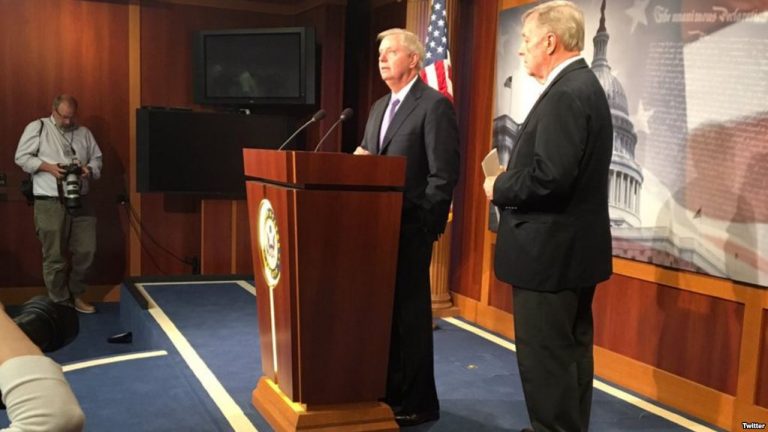 Senadores presentan proyecto de ley para ayudar a &#8220;dreamers&#8221;