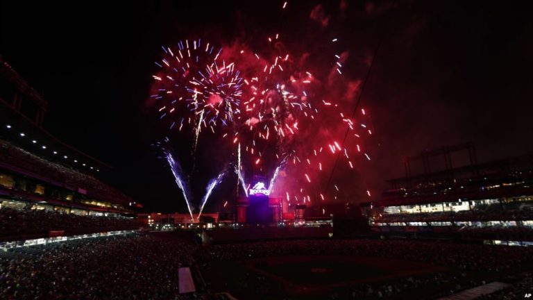 Millones en EE.UU. observan el &#8216;Día de la Independencia&#8217;