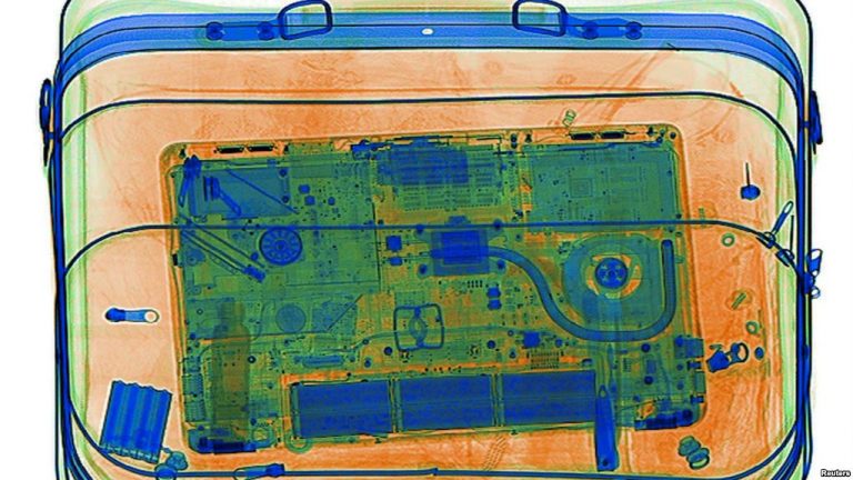 Entra en vigor seguridad más estricta en vuelos a EE.UU.