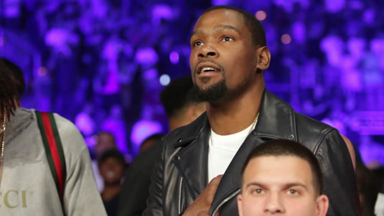 Kevin Durant extendió con Warriors por dos años y 53 mdd