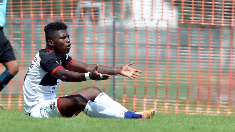 En Lobos recomiendan a Palacios que no hable