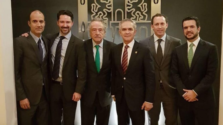 Oficializan candidatura de CDMX como sede para Mundial 2026