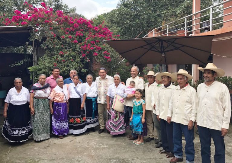 Gobierno de Michoacán, comprometido con migrantes de origen indígena