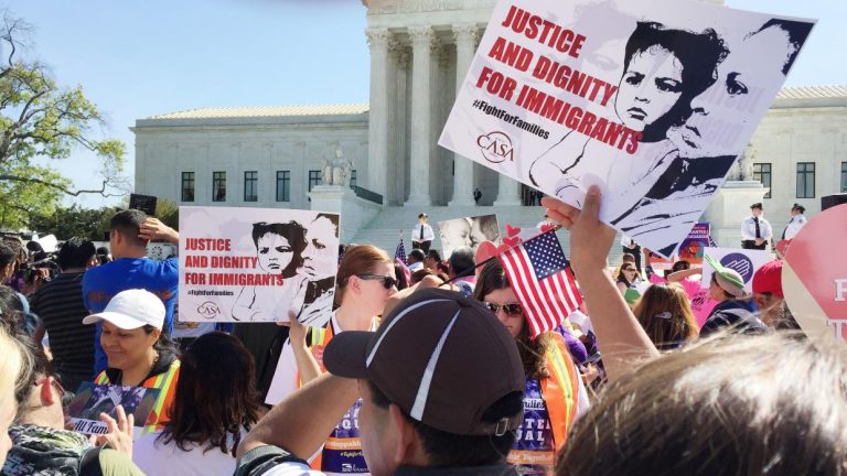 El gobierno de Trump apela ante la Corte Suprema para que anule el fallo que activó DACA